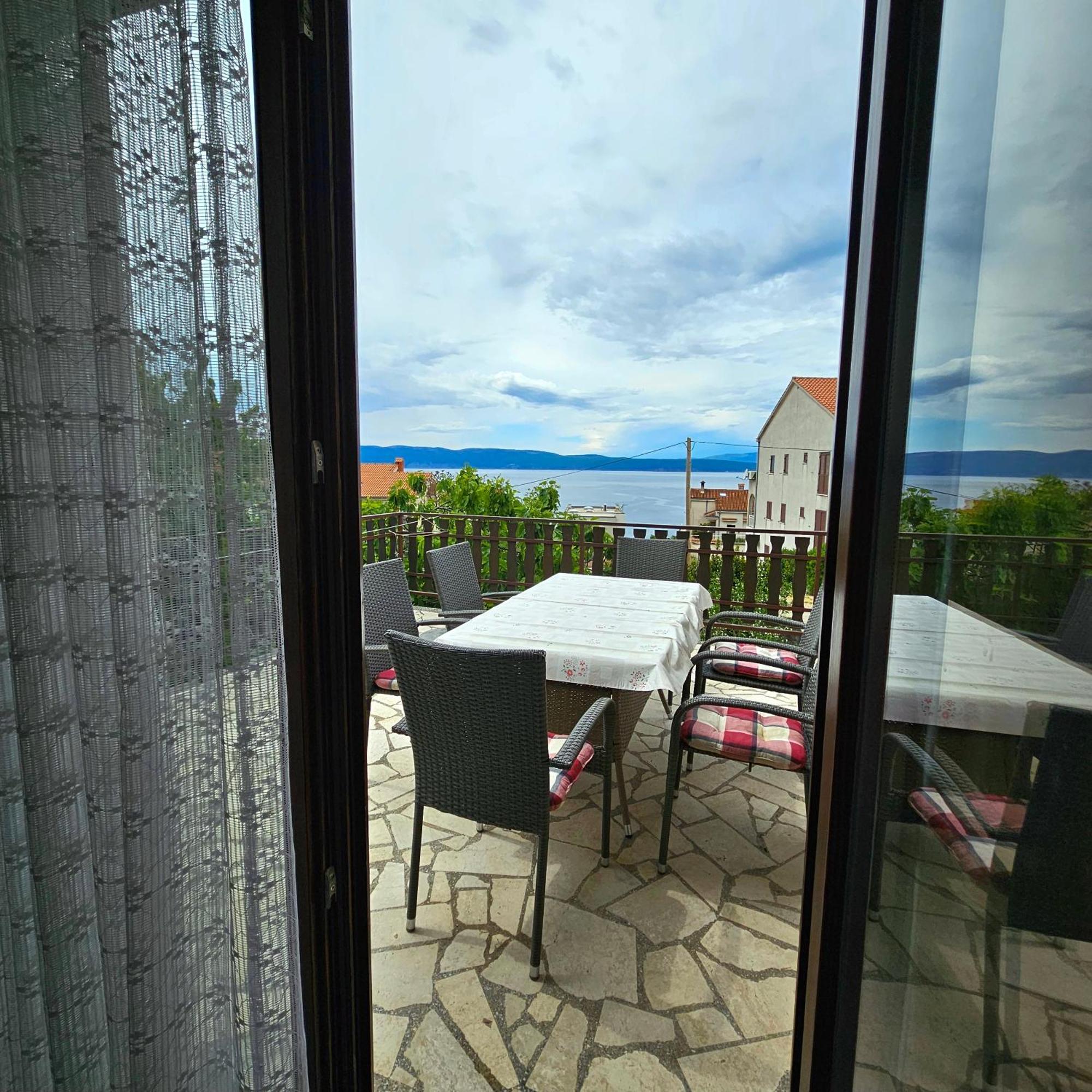 Apartman Agava Njivice Bagian luar foto