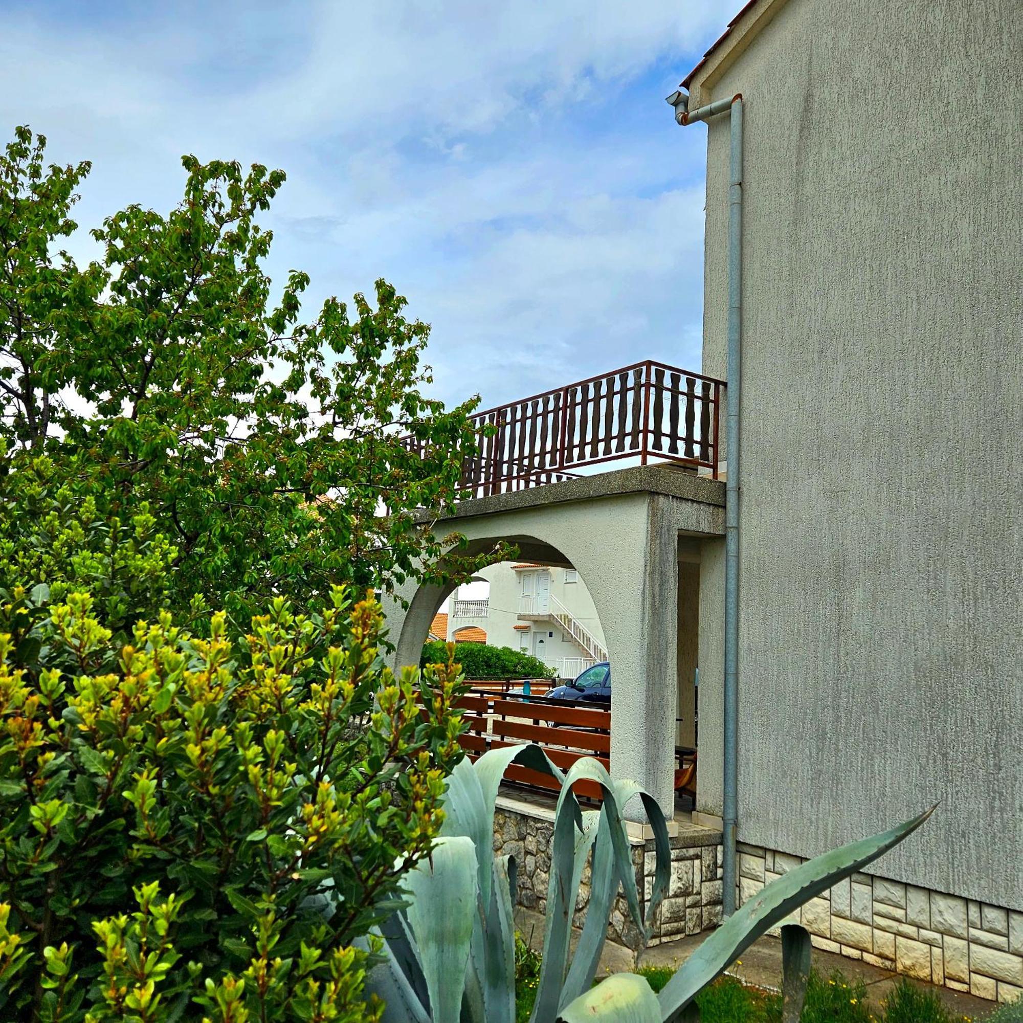 Apartman Agava Njivice Bagian luar foto